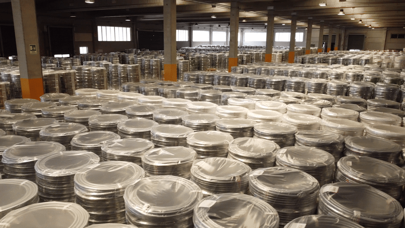 Warehouse storage